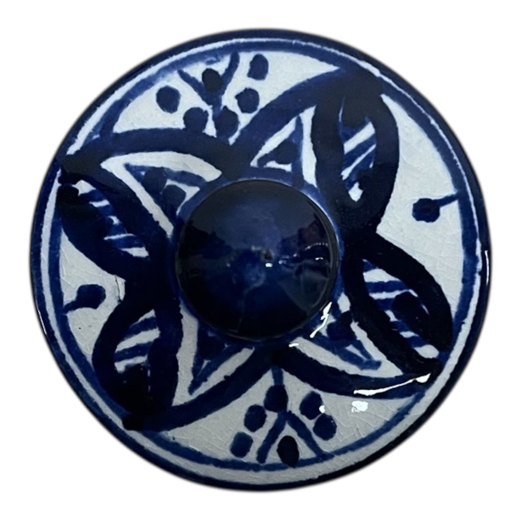 traditional-terracotta-moroccan-spice-container-white-navy-pattern