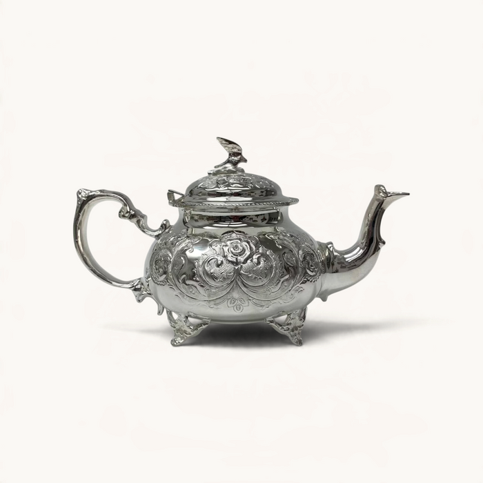 01 — the pot
