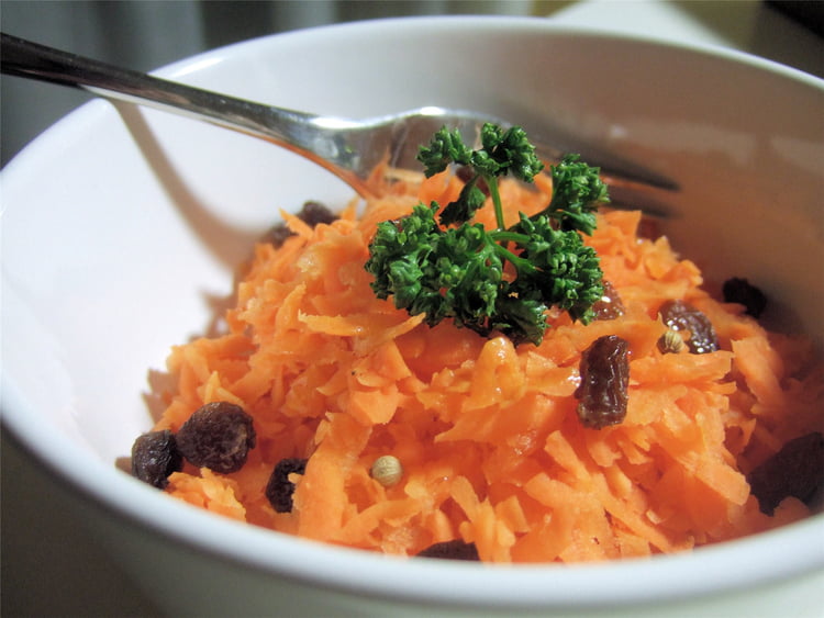 Moroccan Carrot and Raisin Salad with TUYYA™ Organic Toasted Argan Oil