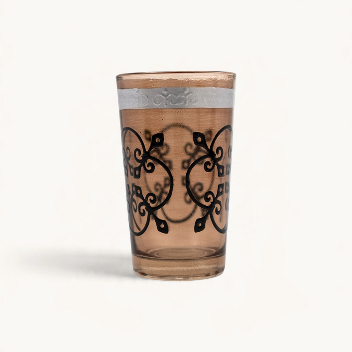 TUYYA Jazz Relief Moroccan tea glass with embossed silver pattern, 4 oz