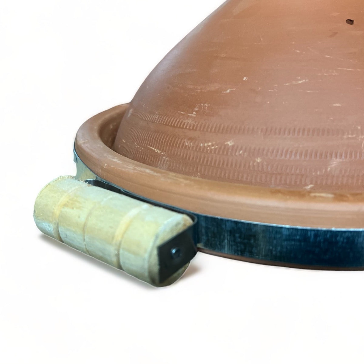 unglazed-natural-moroccan-tagine-wood-handle-removable-metal-plate - 5