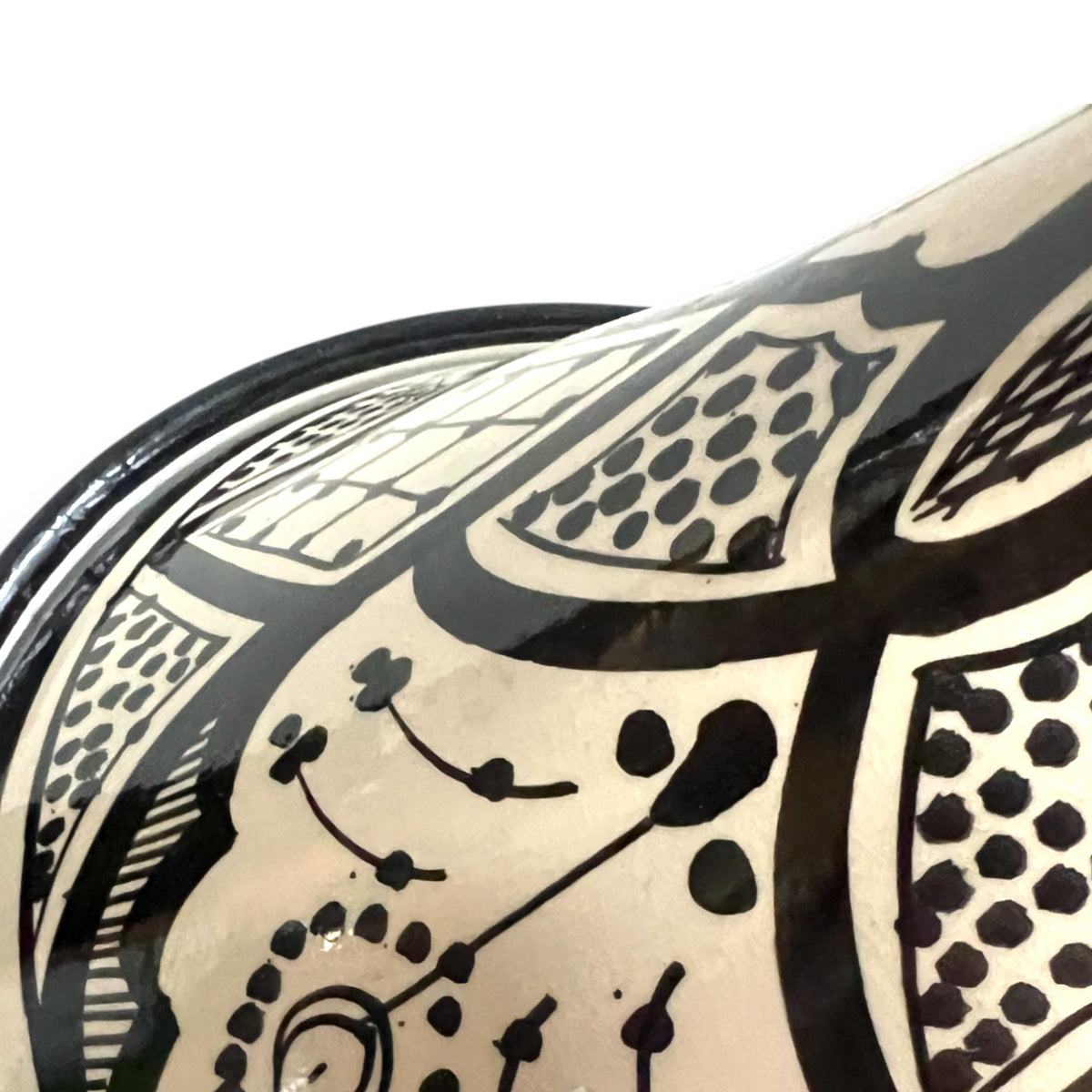 Serving Black&White Ceramic Tajine