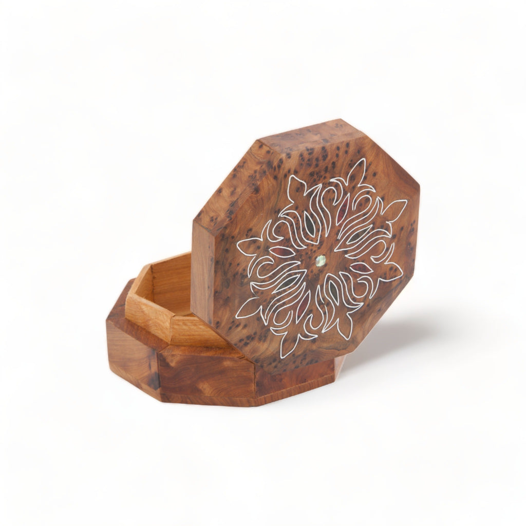 tuyya-arabesque-octagonal-thuya-woodbox-inlaid-floral-pattern