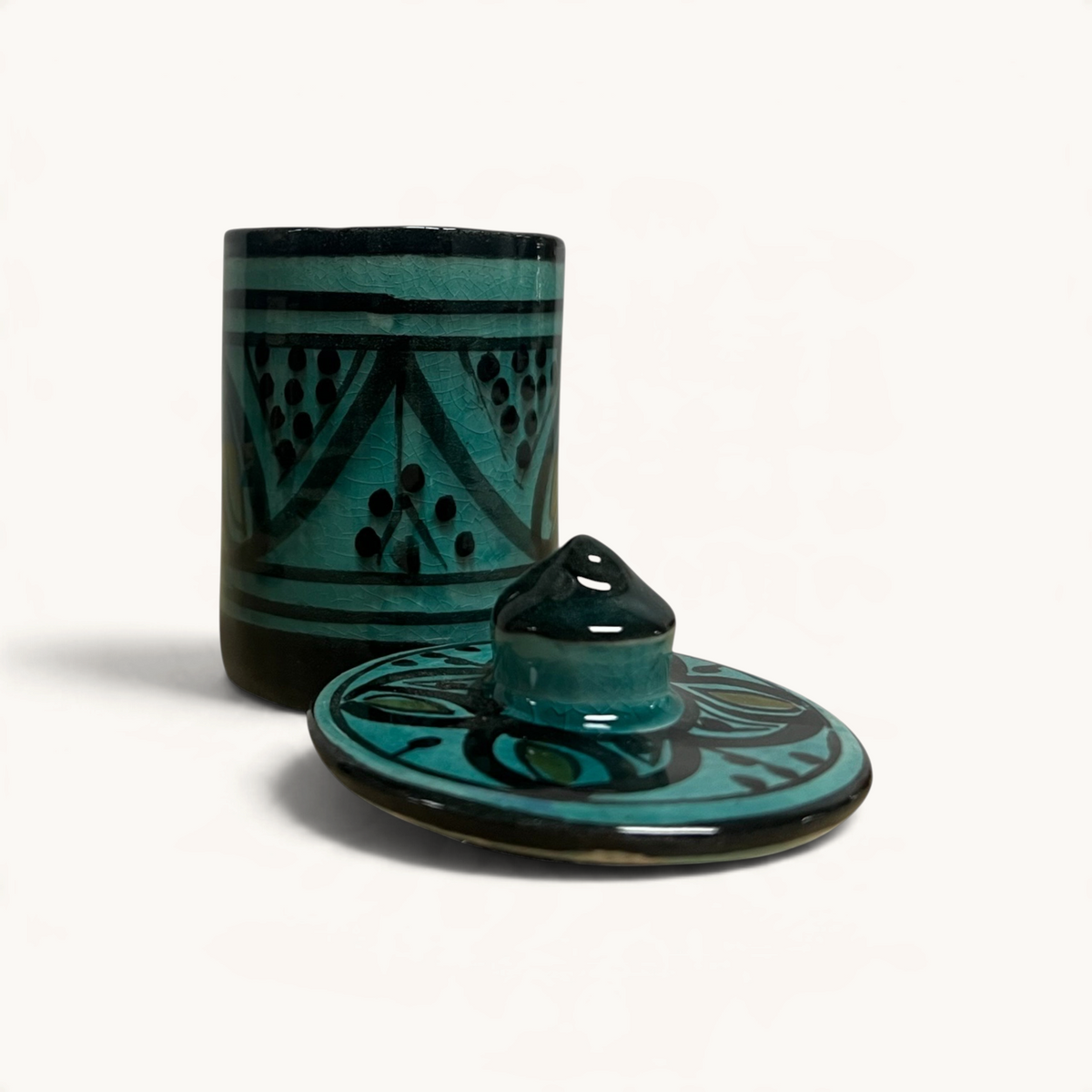 traditional-terracotta-moroccan-spice-container-dark-green-arabic-design