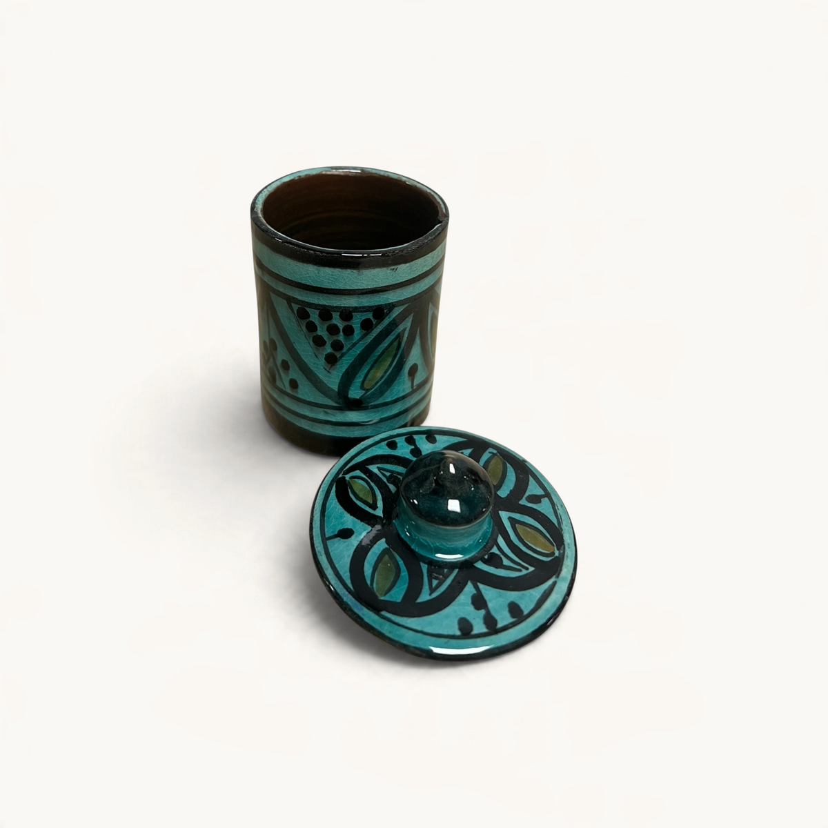 traditional-terracotta-moroccan-spice-container-dark-green-arabic-design