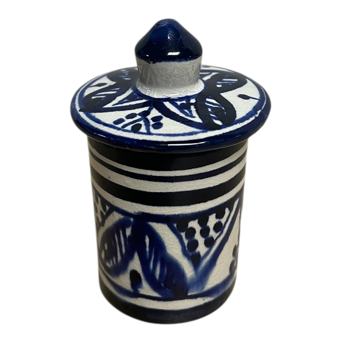traditional-terracotta-moroccan-spice-container-white-navy-pattern