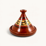Tajine de cuisson TUYYA en terre cuite émaillée avec motifs peints à la main, design traditionnel marocain.