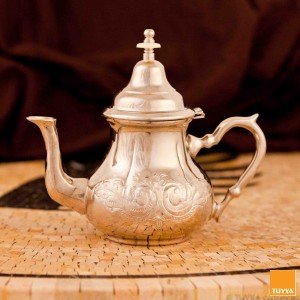 TUYYA silver-plated large Moroccan teapot with Arabesque pattern, Tradition style, without legs